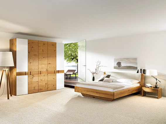 Wohngfueh - Schlafzimmer aus Holz